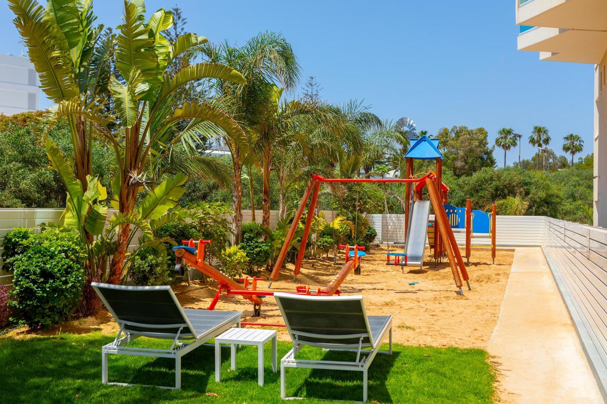 Nissiblu Beach Resort Ayia Napa Ngoại thất bức ảnh